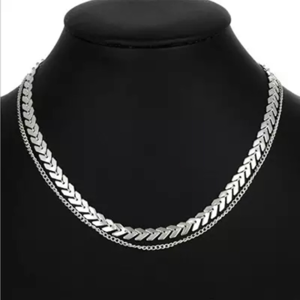 🎉 New Layered Fishbone Choker Silver Plated Adjustable Necklace